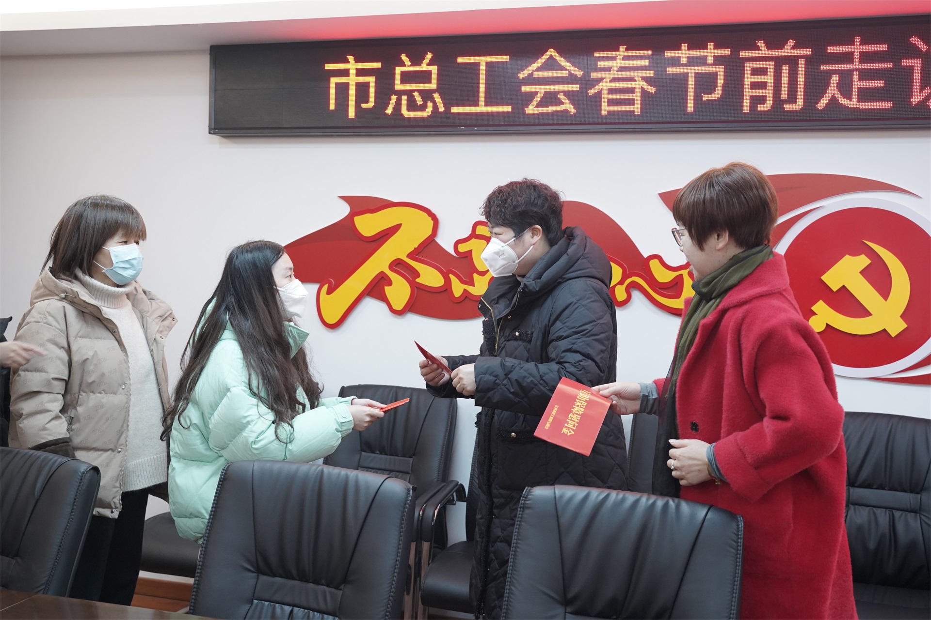 ټ ֪ټ ټ ůټġܹݰ˾չůοʻ